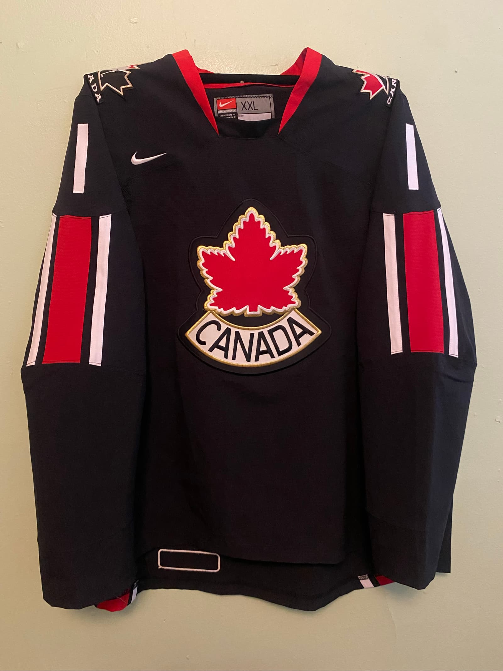 Team Canada Carey Price Nike IIHF Hockey Jersey - Size XXL